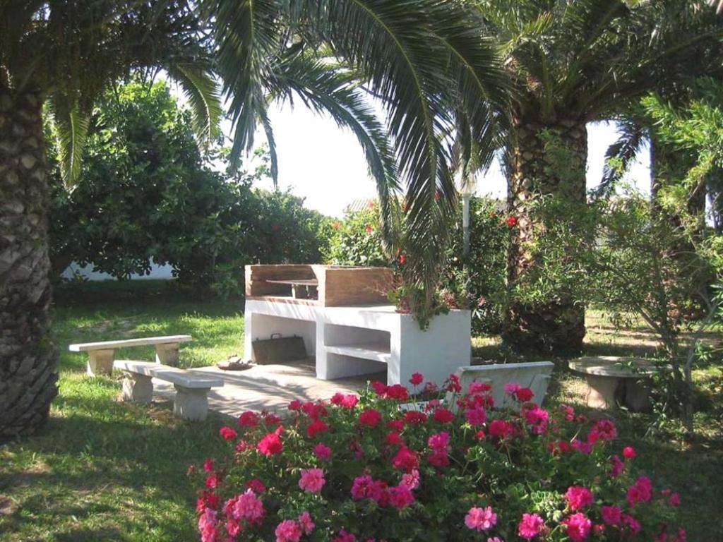 Villa Malyma Beach Front 10,000M2 Botanic Garden Zahora Dış mekan fotoğraf